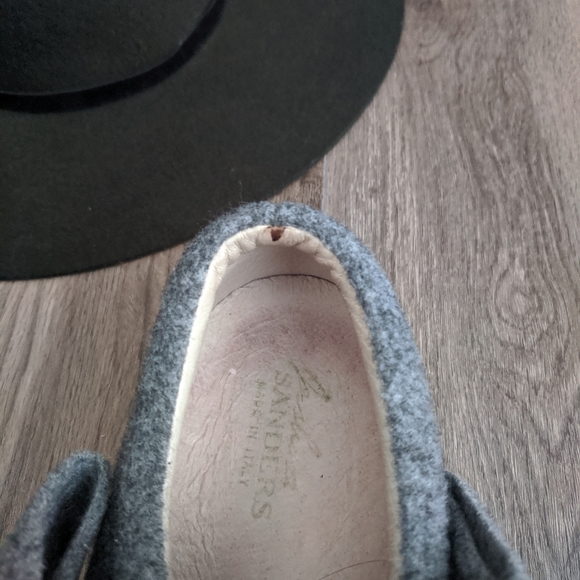 Joshua Sanders Grey Felt Bow Slip Ons 7/37 - Picture 12 of 12